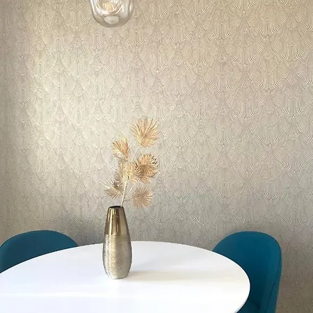 Elegante E Spazioso *