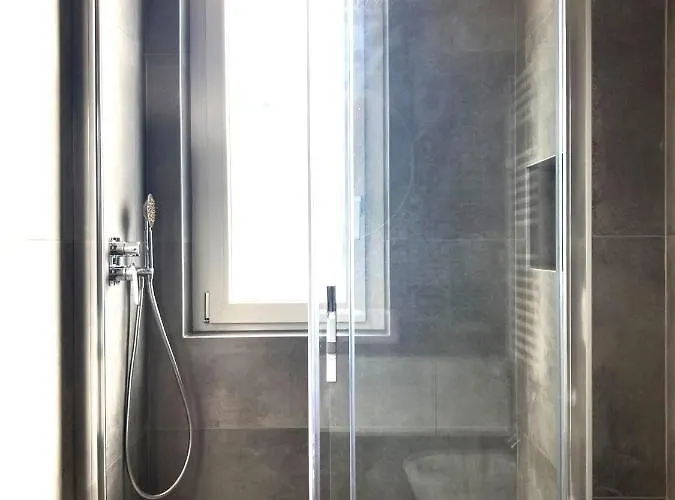 Elegante E Spazioso ميلان