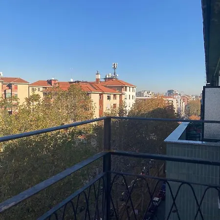 Elegante E Spazioso Mediolan